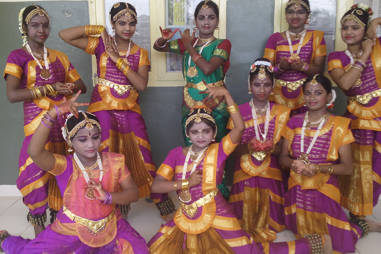 kamala subramaniam matriculation higher secondary school